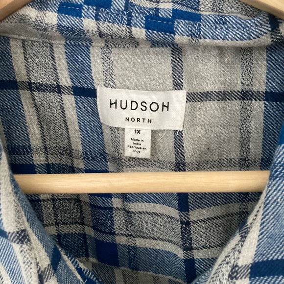 NWT Hudson North Plaid button up - Picture 3 of 6
